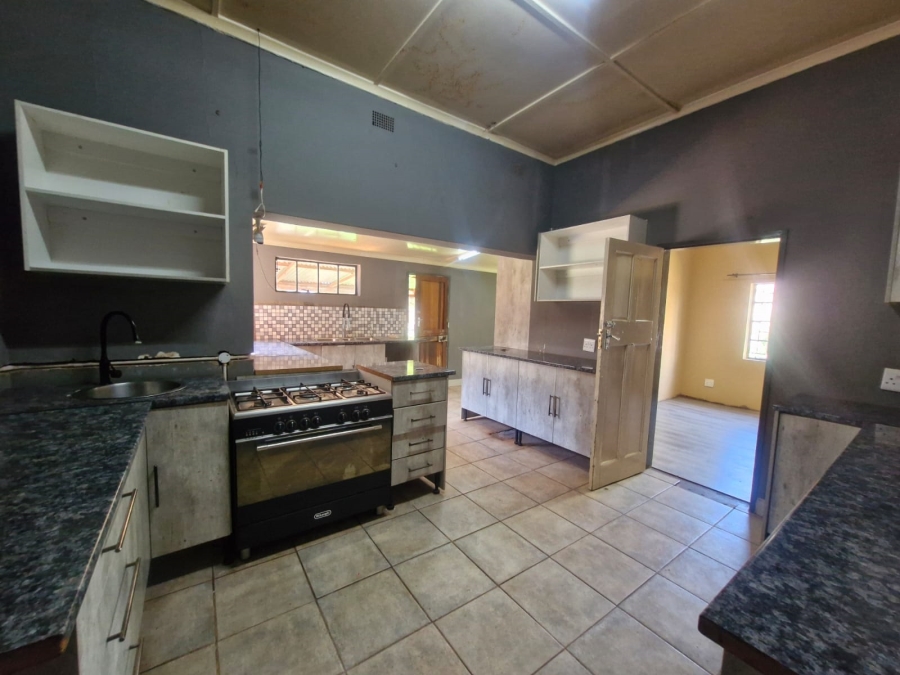 4 Bedroom Property for Sale in Kathu Northern Cape